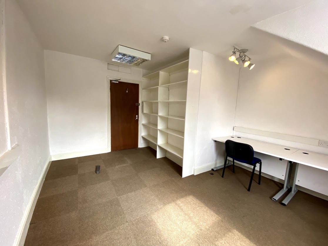 Rooms - S2 | 16 Trinity Square, Llandudno Serviced Offices, Conwy ...